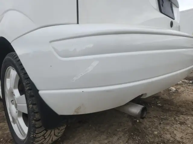 2004 Ford Focus - Photo 33