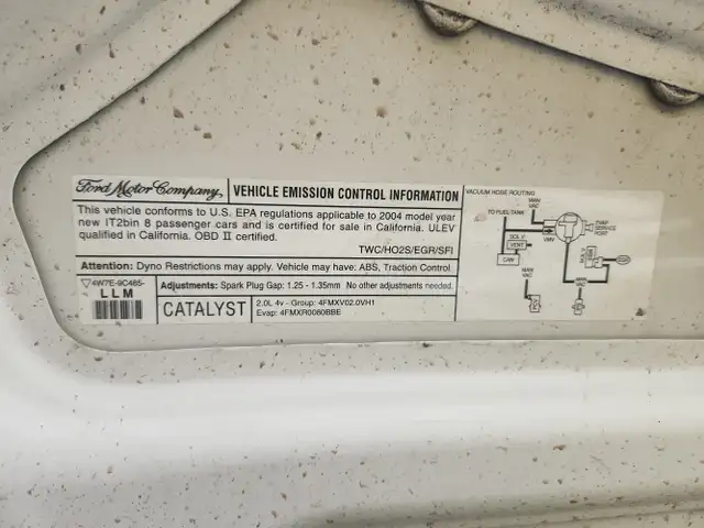 2004 Ford Focus - Photo 45