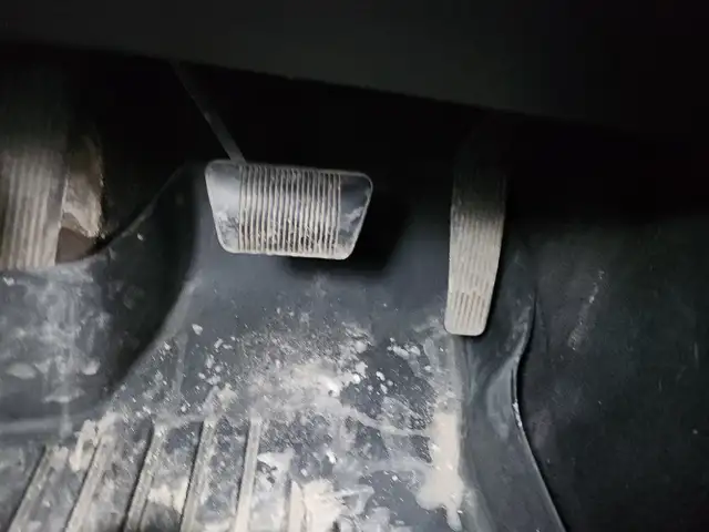 2018 Chrysler 300 - Photo 21