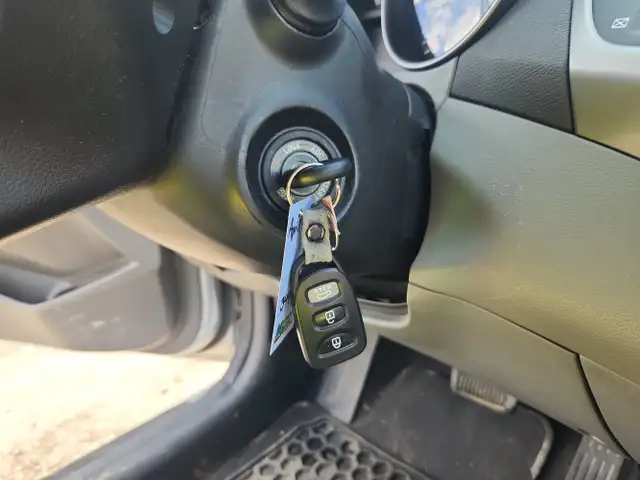 2014 Hyundai ELANTRA - Photo 23