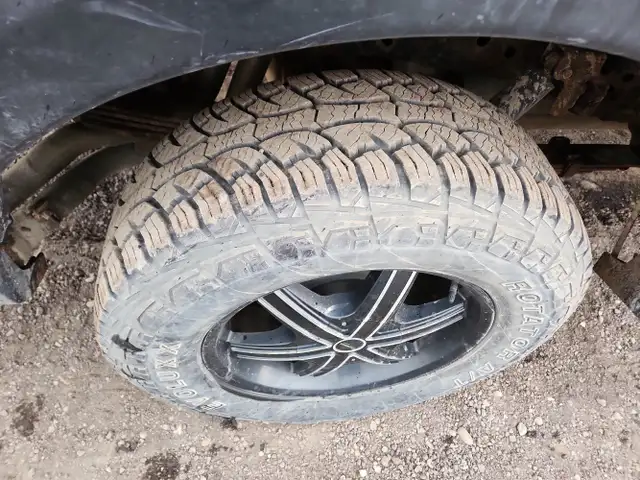 2010 Ford F-150 - Photo 11