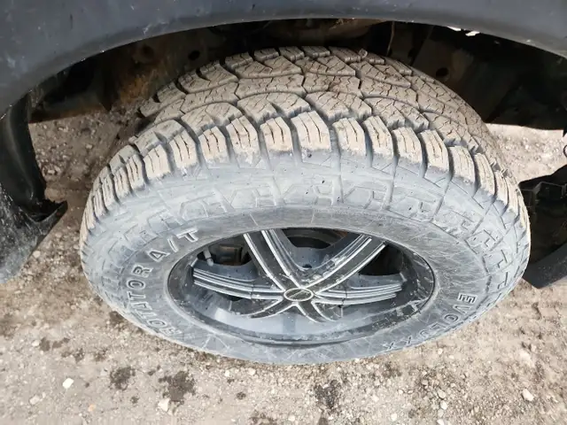 2010 Ford F-150 - Photo 12