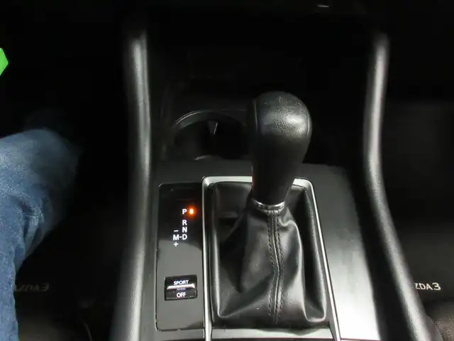 MAZDA 3 2020 AUTOMATIQUE 78 800 KM AIR CLIMATISE / BANCS CHAUFFA - Photo 16