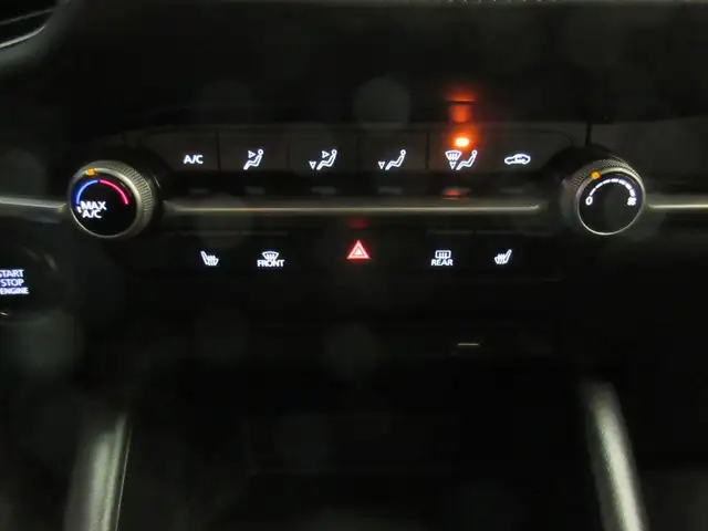 MAZDA 3 2020 AUTOMATIQUE 78 800 KM AIR CLIMATISE / BANCS CHAUFFA - Photo 17