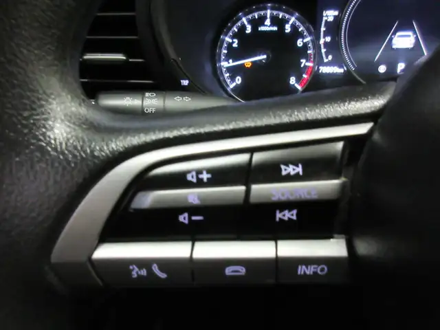 MAZDA 3 2020 AUTOMATIQUE 78 800 KM AIR CLIMATISE / BANCS CHAUFFA - Photo 24