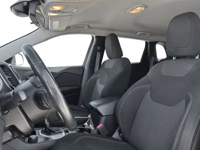 2018 Jeep Cherokee North / 4WD - Photo 13