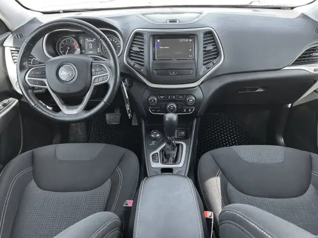 2018 Jeep Cherokee North / 4WD - Photo 14