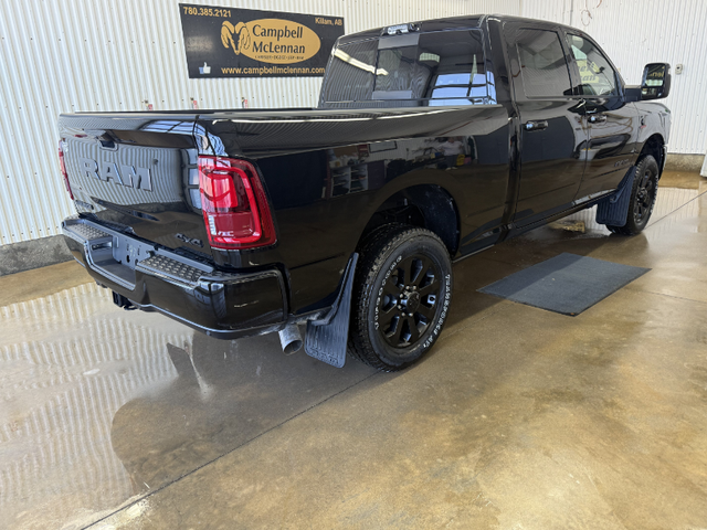 2026 RAM 3500 Laramie - Photo 3