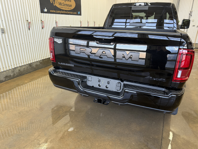 2026 RAM 3500 Laramie - Photo 4