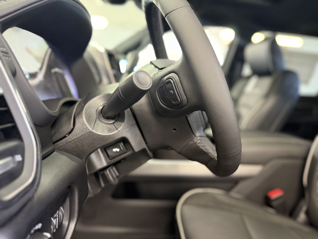 2026 RAM 3500 Laramie - Photo 10
