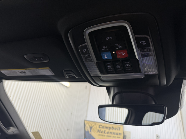 2026 RAM 3500 Laramie - Photo 15