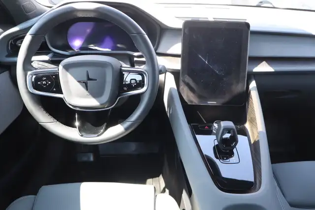 2022 Polestar 2 - Photo 11