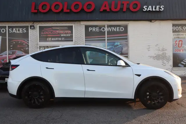 2023 TESLA MODEL Y - Photo 8