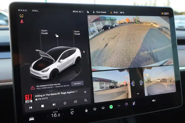 2023 TESLA MODEL Y - Photo 23