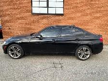 2018 BMW 3-Series 330i xDrive Sedan - Photo 3