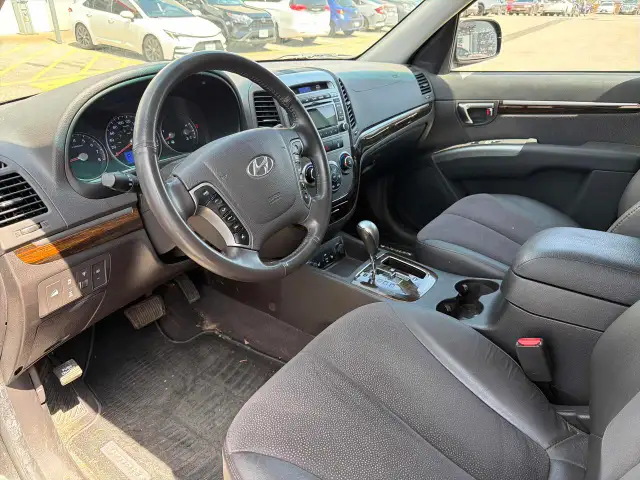 2012 Hyundai Santa Fe AWD 4dr V6 Auto - Photo 3