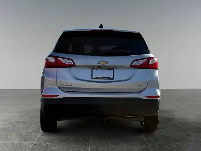 2020 Chevrolet Equinox LS - Photo 5