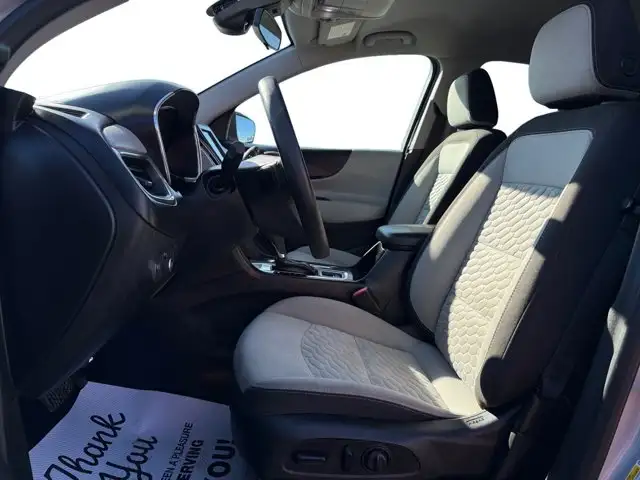 2020 Chevrolet Equinox LS - Photo 11