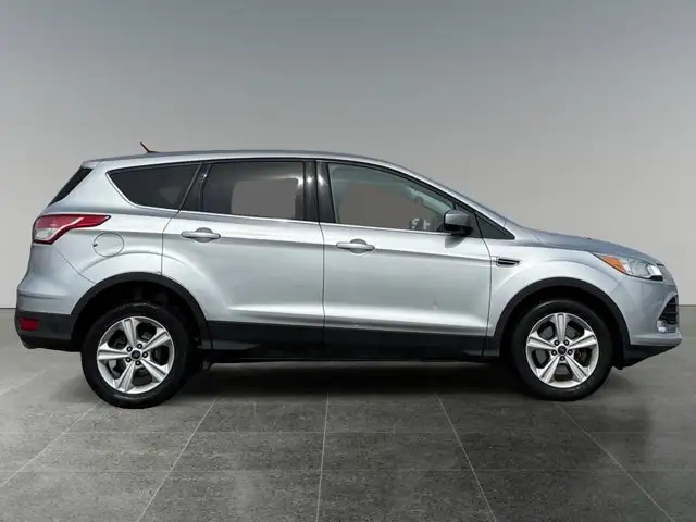 2015 Ford Escape SE - Photo 8