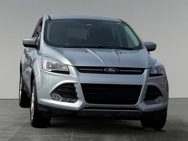 2015 Ford Escape SE - Photo 9
