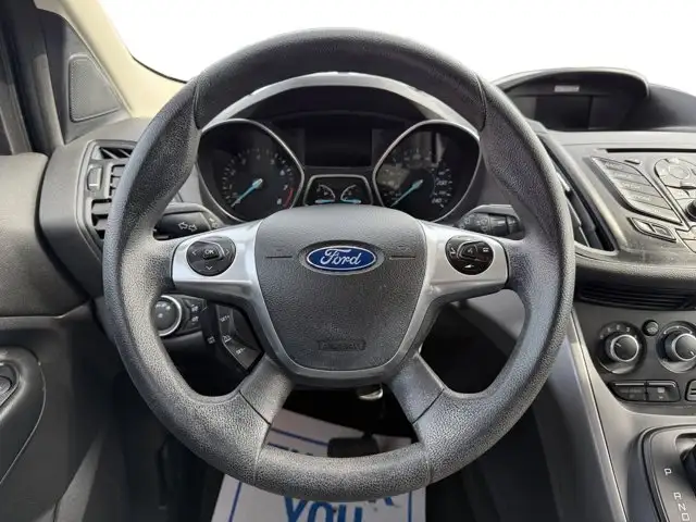 2015 Ford Escape SE - Photo 14