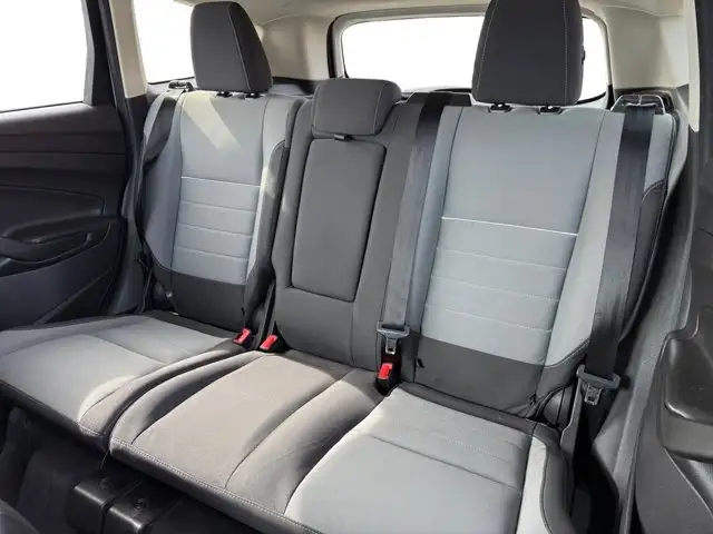 2015 Ford Escape SE - Photo 15