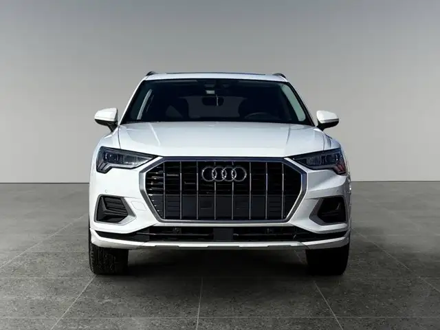 2025 Audi Q3 - Photo 10