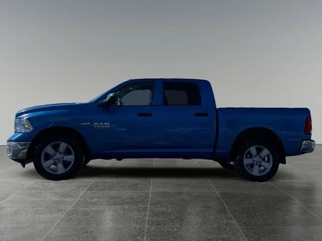 2023 Ram 1500 Classic SLT - Photo 2