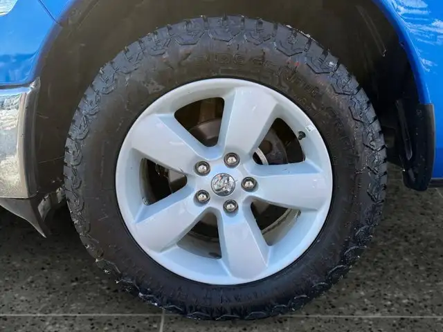 2023 Ram 1500 Classic SLT - Photo 17