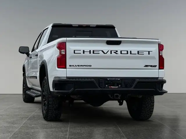 2024 Chevrolet Silverado 1500 ZR2 - Photo 4