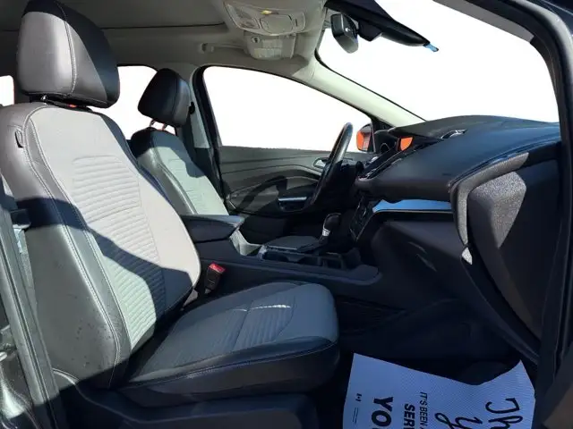 2017 Ford Escape Titanium - Photo 16