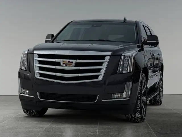 2016 Cadillac Escalade Luxury Collection