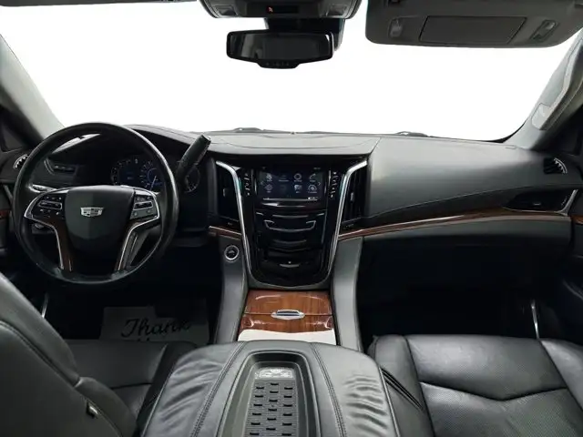 2016 Cadillac Escalade Luxury Collection - Photo 12