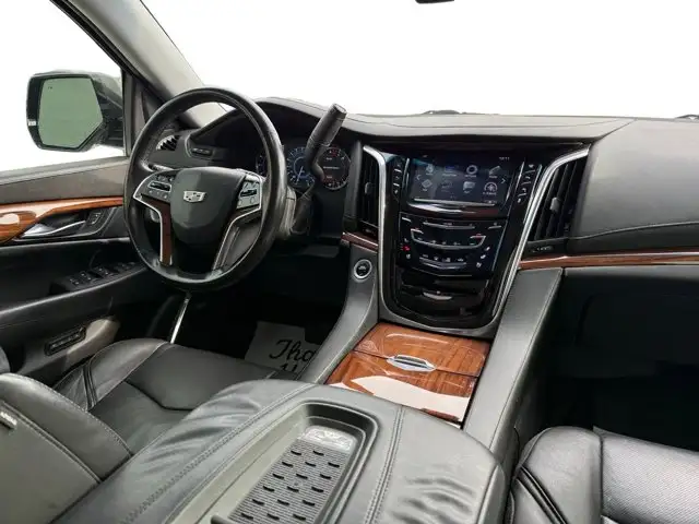 2016 Cadillac Escalade Luxury Collection - Photo 13