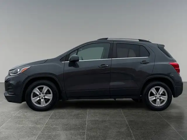 2017 Chevrolet Trax LT - Photo 2