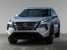 2025 Nissan Rogue SV Moonroof