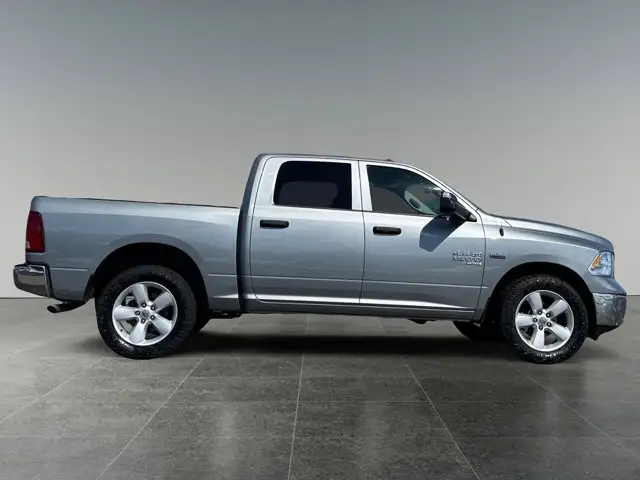 2023 Ram 1500 Classic SLT - Photo 8