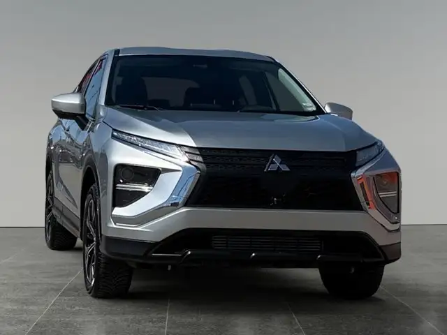 2022 Mitsubishi Eclipse Cross ES - Photo 9