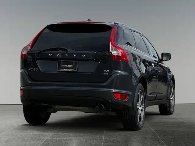 2011 Volvo XC60 T6 Level III - Photo 7