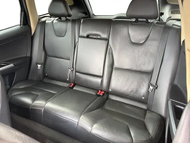 2011 Volvo XC60 T6 Level III - Photo 15