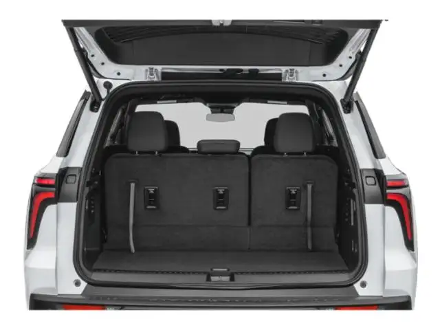 2026 Chevrolet Traverse LT - Photo 11