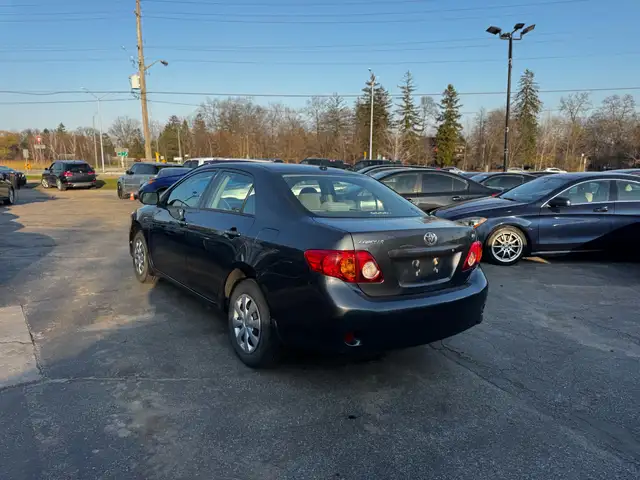 2009 Toyota Corolla 4dr Sdn CE - Photo 8