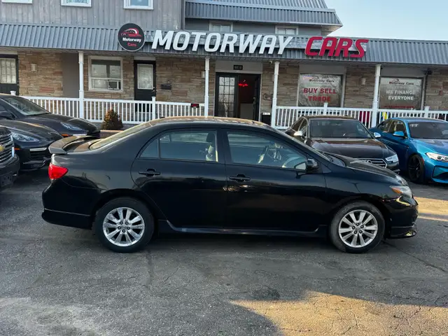 2010 Toyota Corolla Sedan S - Photo 4