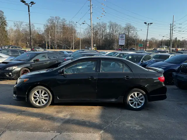 2010 Toyota Corolla Sedan S - Photo 5