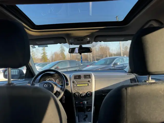 2010 Toyota Corolla Sedan S - Photo 16