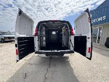 2015 Chevrolet Express - Photo 12