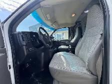 2015 Chevrolet Express - Photo 16