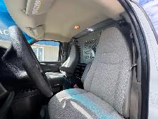 2015 Chevrolet Express - Photo 17