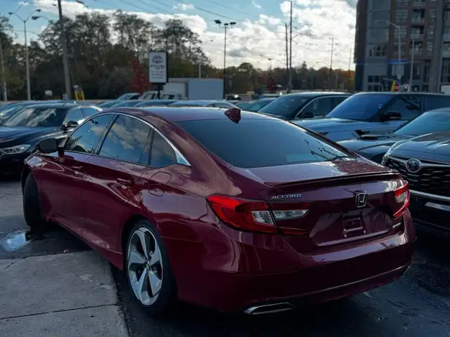 2018 Honda Accord Sport CVT - Photo 7