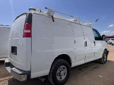 2015 Chevrolet Express - Photo 2